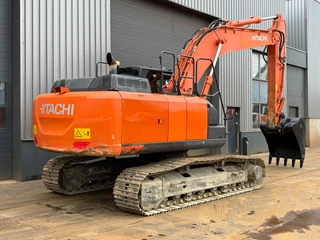 Hitachi ZX210LC-6 2018 - N/A obrazek 5