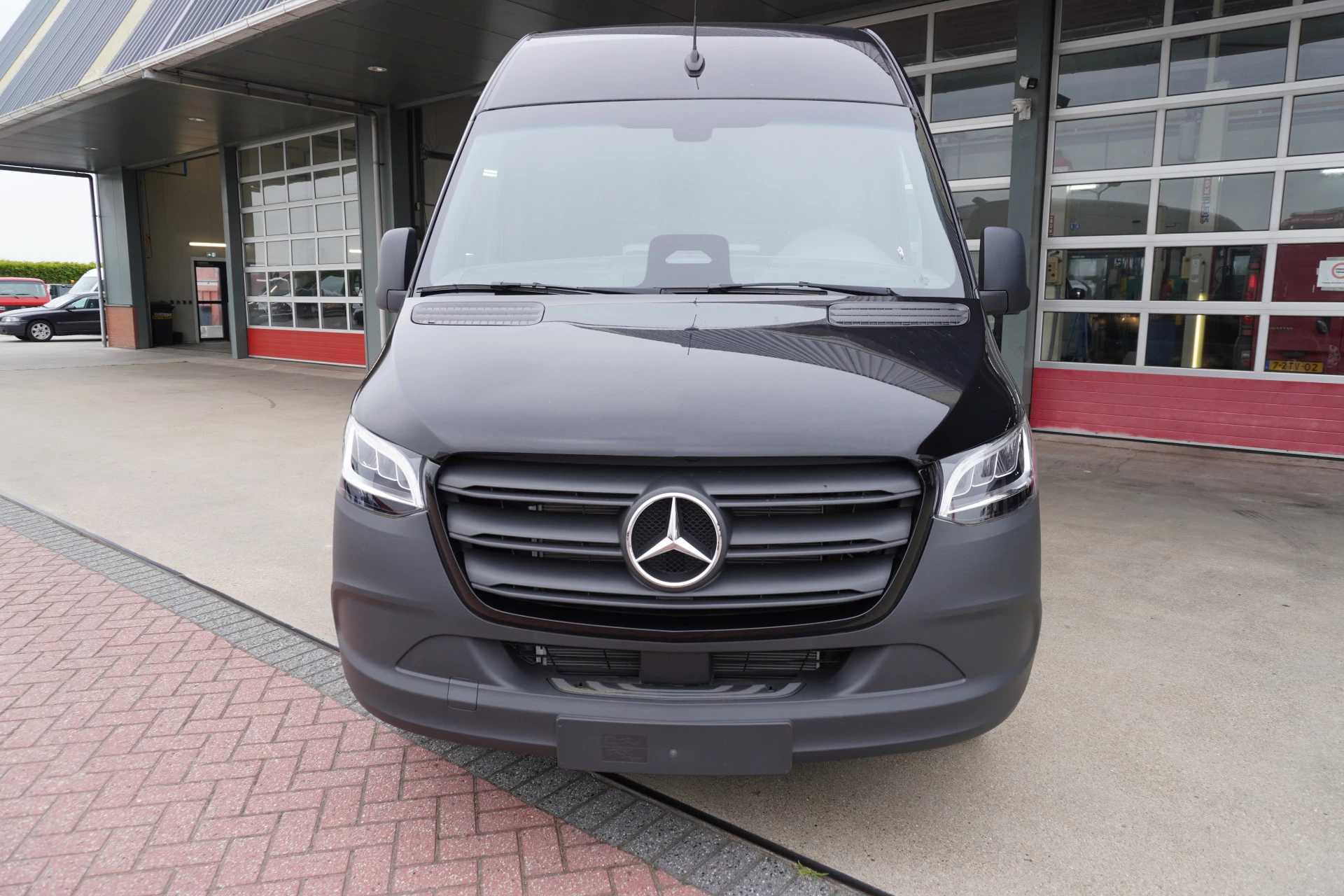 Mercedes-Benz Sprinter 2024 - 317 170PK L2H2 Select Automaat zdjęcie 10