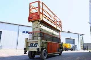 JLG 2010 - SL245-12 Diesel, 4x4x4 Drive, 26.5m Working Height image 2 miniature