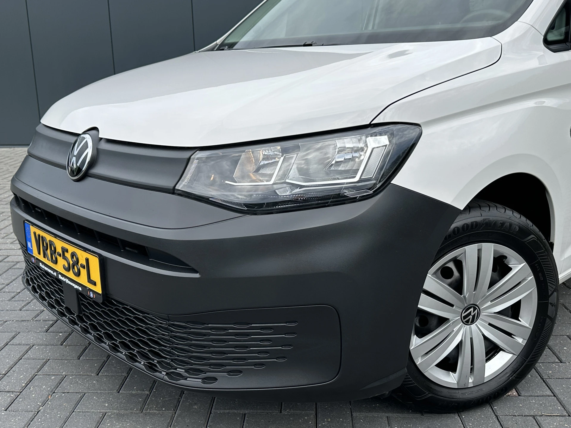 Volkswagen Caddy 2022 - Cargo 2.0 TDI 123 PK 4-MOTION / L1H1 / 4x4 / 1e EIG. / TREKHAAK / INRICHTING / CAMERA / CRUISE / AIRCO / CARPLAY afbeelding 18