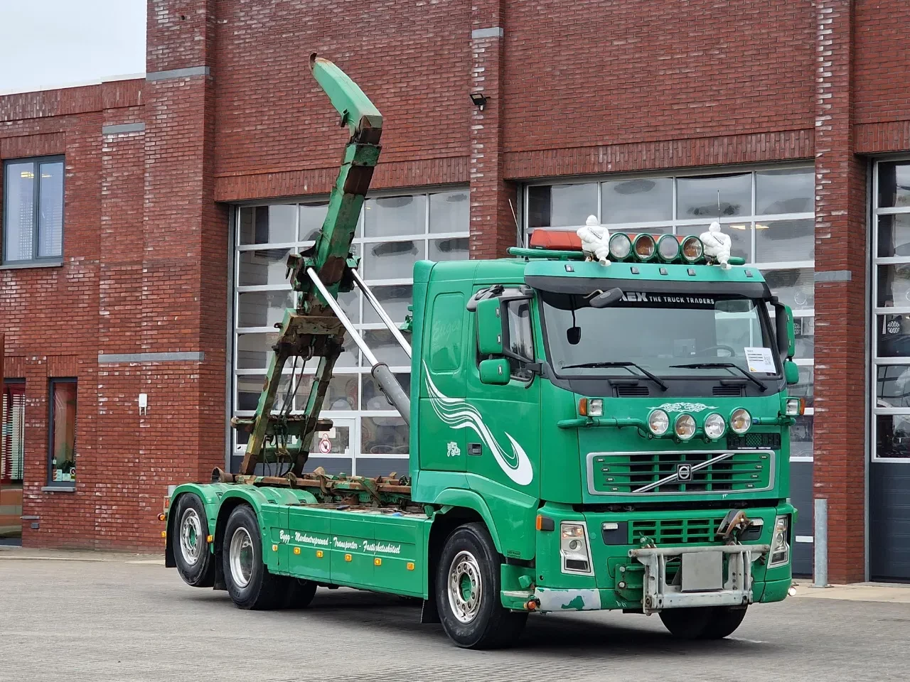 Volvo FH 2007 - 13.440 6x2*4 - HIAB Hooklift 17T - Euro 5 - I shift - Steering axle image 1