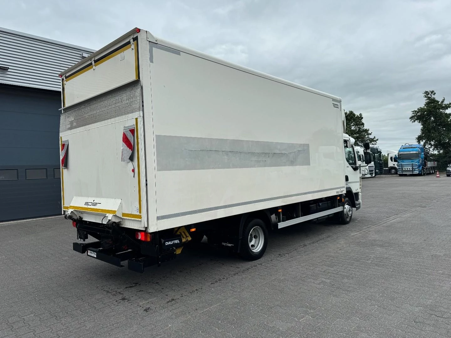 DAF LF 210 ,lbw, deutsches fahrzeug , Low kilometers !! 2024 afbeelding 4