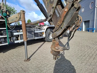 Volvo FM13-400 2007 - / 8X4 / AJK HOOK 25TON / CRANE HMF 1560 K3 / ROTATOR / LIFT+LENKACHSE / AIRCO / MANUAL / EURO-4 / 2007 bild 17