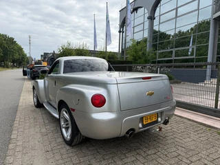Chevrolet SSR 2004 - CHEVROLET aut 5.3 v8 166123 km zeer mooi image 3 thumbnail