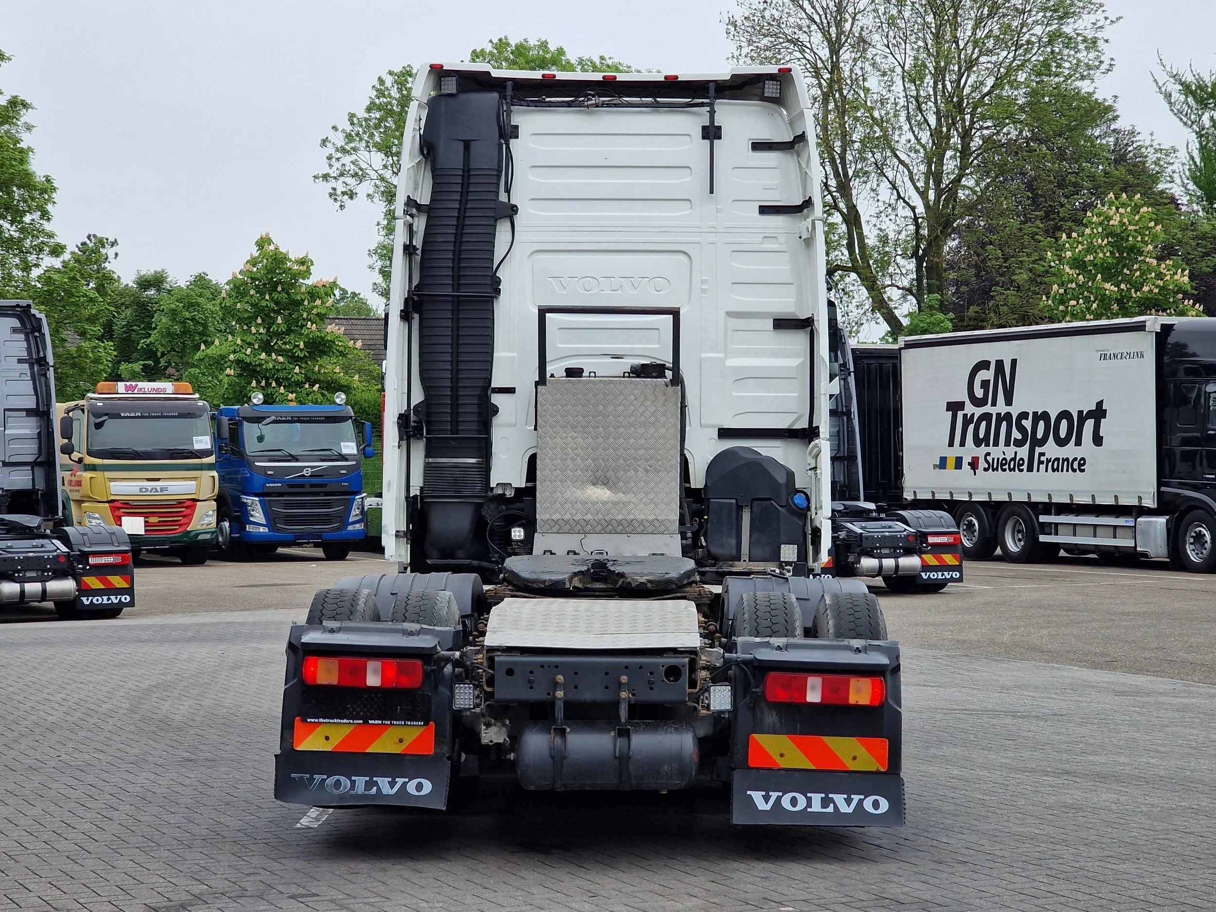 Volvo FH 2018 - 13.540 Globetrotter 6x4 Lift axle - PTO/Hydraulic - 3.20 WB obrázek 42