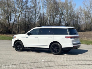 Lincoln Navigator 2024 - Black Label op Grijs kenteken. zdjecie 11