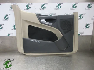 Mercedes-Benz - A 960 727 24 71 DEURPLAAT for sale