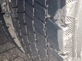 Volvo FH 2013 - 13.460 Globetrotter XL 6x2 - Box with side doors - Loadlift + Kelberg trailer 2012 with loadlift afbeelding 46