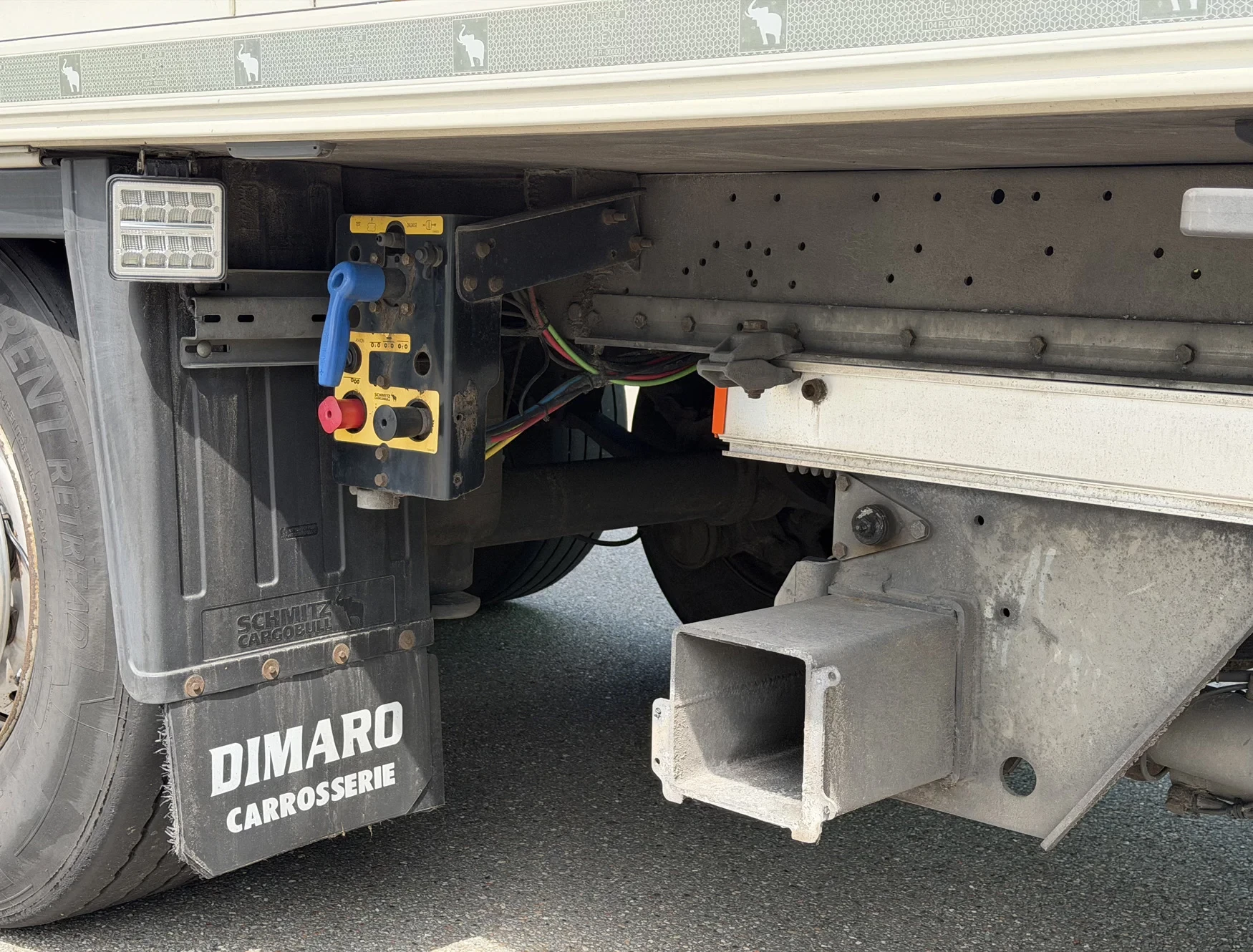 Schmitz Cargobull 2016 - SCB*S3B SCHMITZ TKM COOLING LIFT AXLE TAIL LIFT 1340x250x270 CM INSIDE FLOWERWIDE NL-TRAILER imagem 20