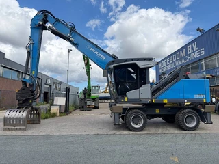 Fuchs 2023 - MHL 331 S5 ( LIKE NEW ) te koop