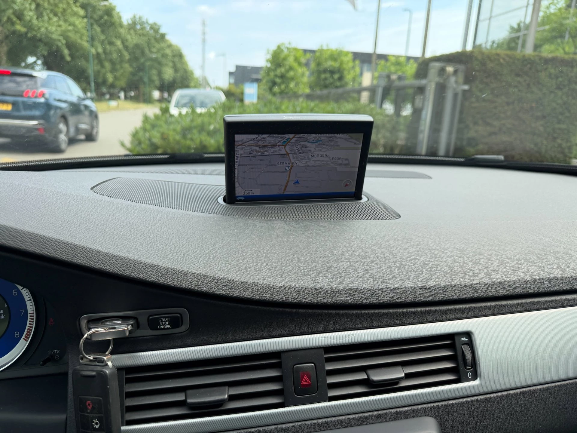 Volvo V70 2011 - 2.0T R-Edition leder int,navi ,trekhaak,apk afbeelding 8