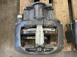 Mercedes-Benz N/A - A 9754207301 REMKLAUW (ALS NIEUW) imagem 1