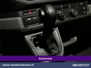 Volkswagen Crafter 2022 - 2.0 TDI 141pk Automaat L3H2 L2H1 Euro6 Airco | Camera | Apple Carplay | 3000kg Trekhaak | Cruisecontrol afbeelding 2 miniatuur