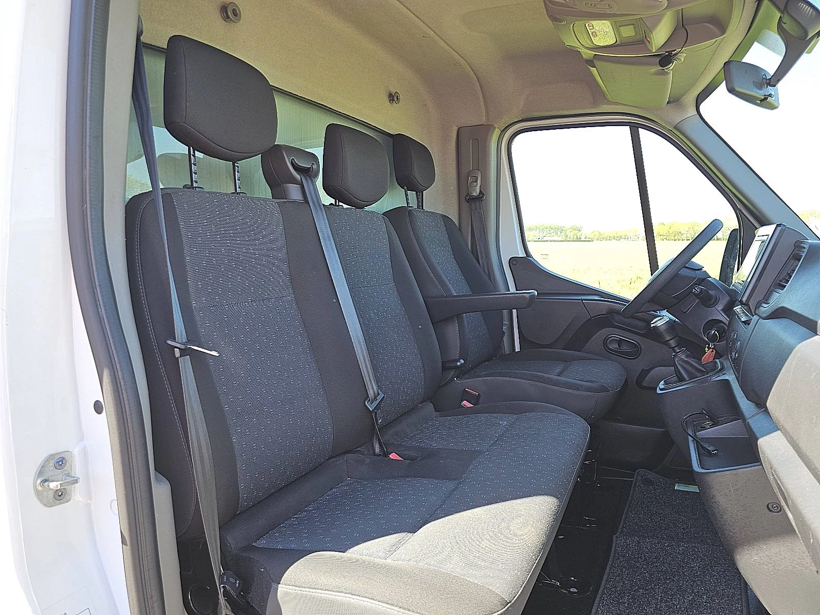 Opel Movano 2021 - 2.3 Bild 7