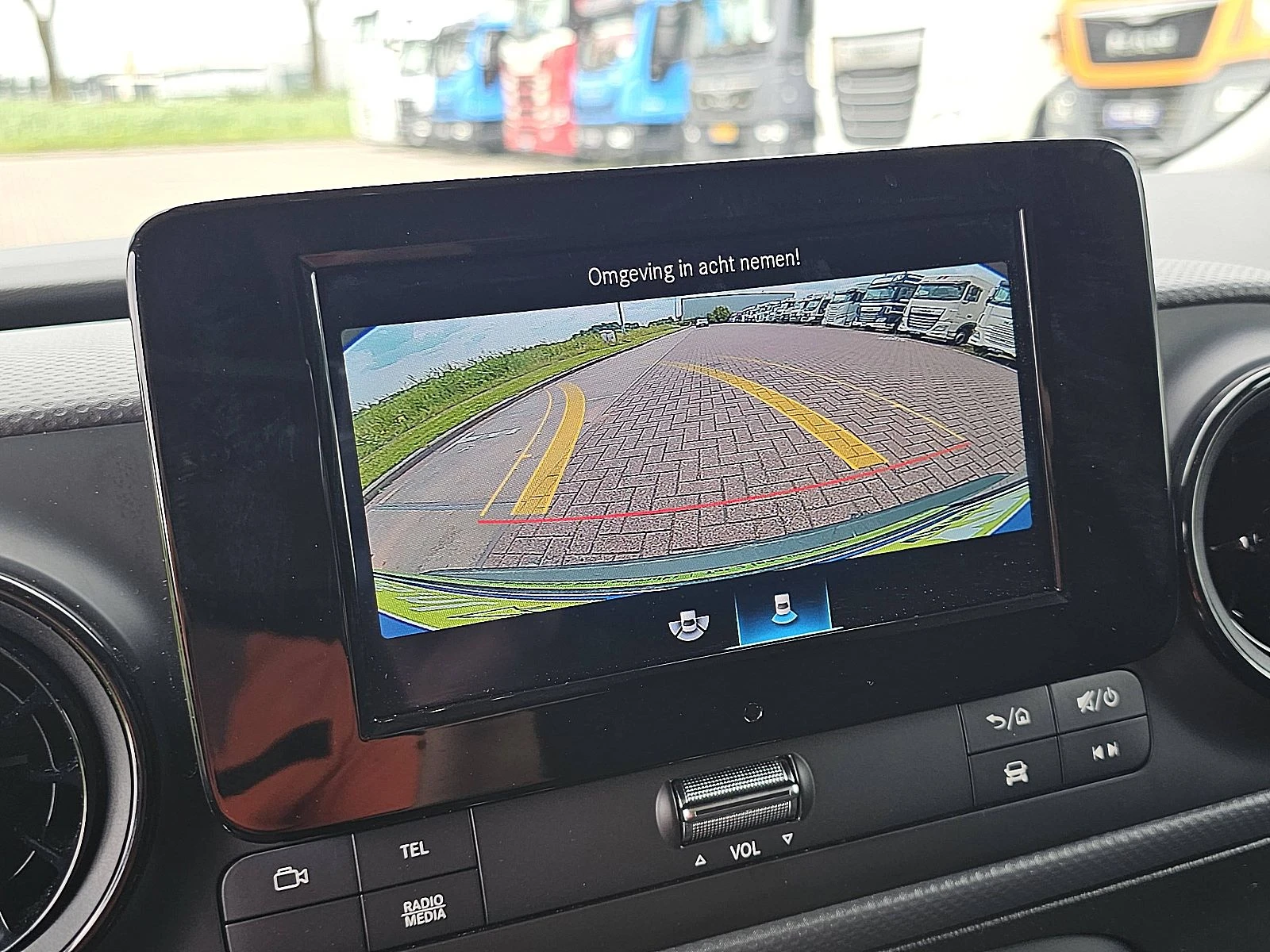 Mercedes-Benz eCitan 2024 изображение 18