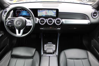Mercedes-Benz GLB 2022 - 200 AUT7 Luxury Line LEDER SFEER WIDESCREEN TREKHAAK image 2