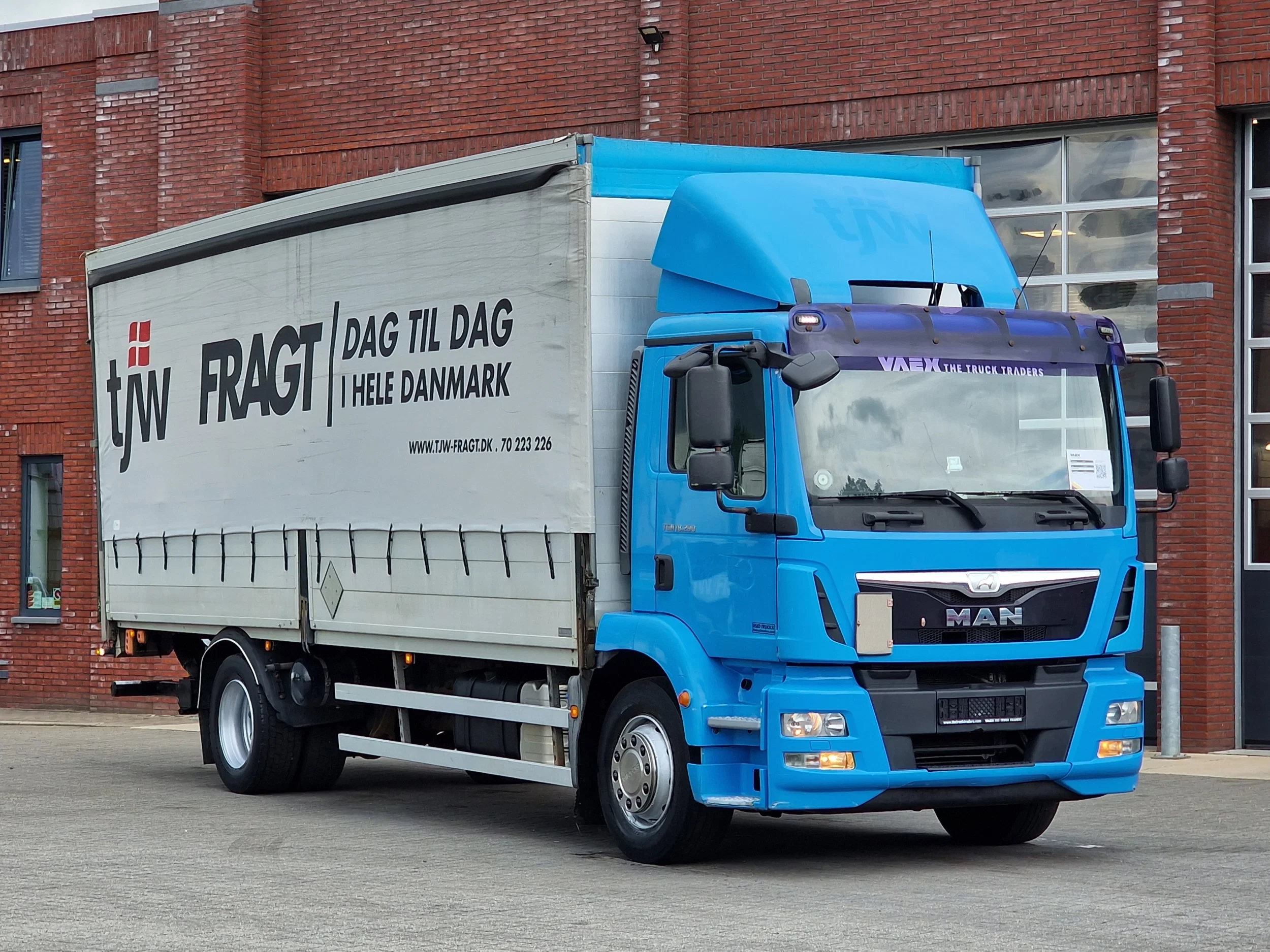 MAN TGM 2015 - 18.290 4x2 - Tautliner - Loadlift - Euro 6 - Automatic - Full air obrázek 1