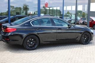 BMW 5 Series 2018 - 530e iPerformance Executive zdjecie 4