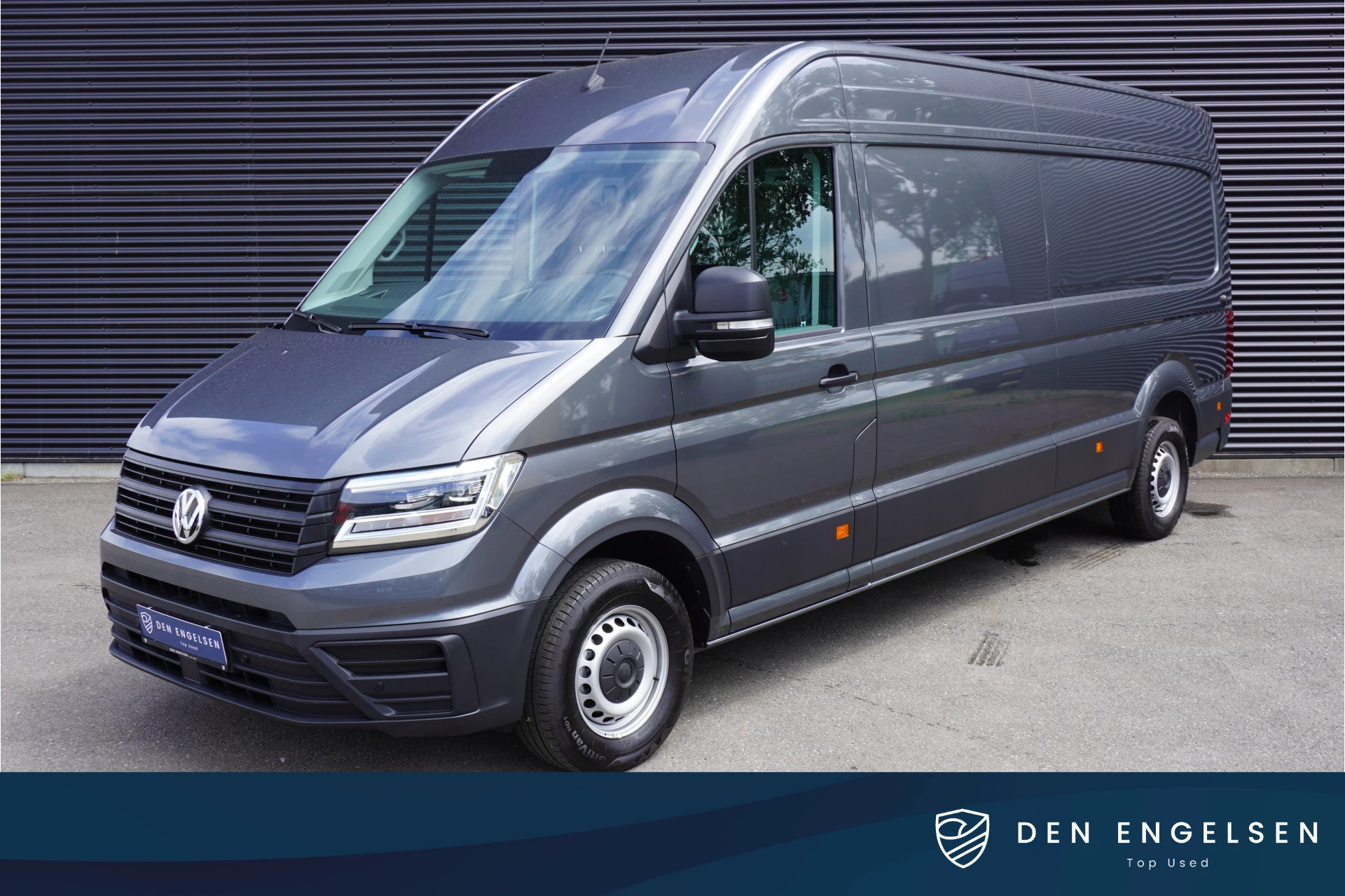 Volkswagen Crafter 2024 - 180pk L4H3/L3H2 Apple carplay Camera Navigatie Parkeersensoren LED 3-zits image 1