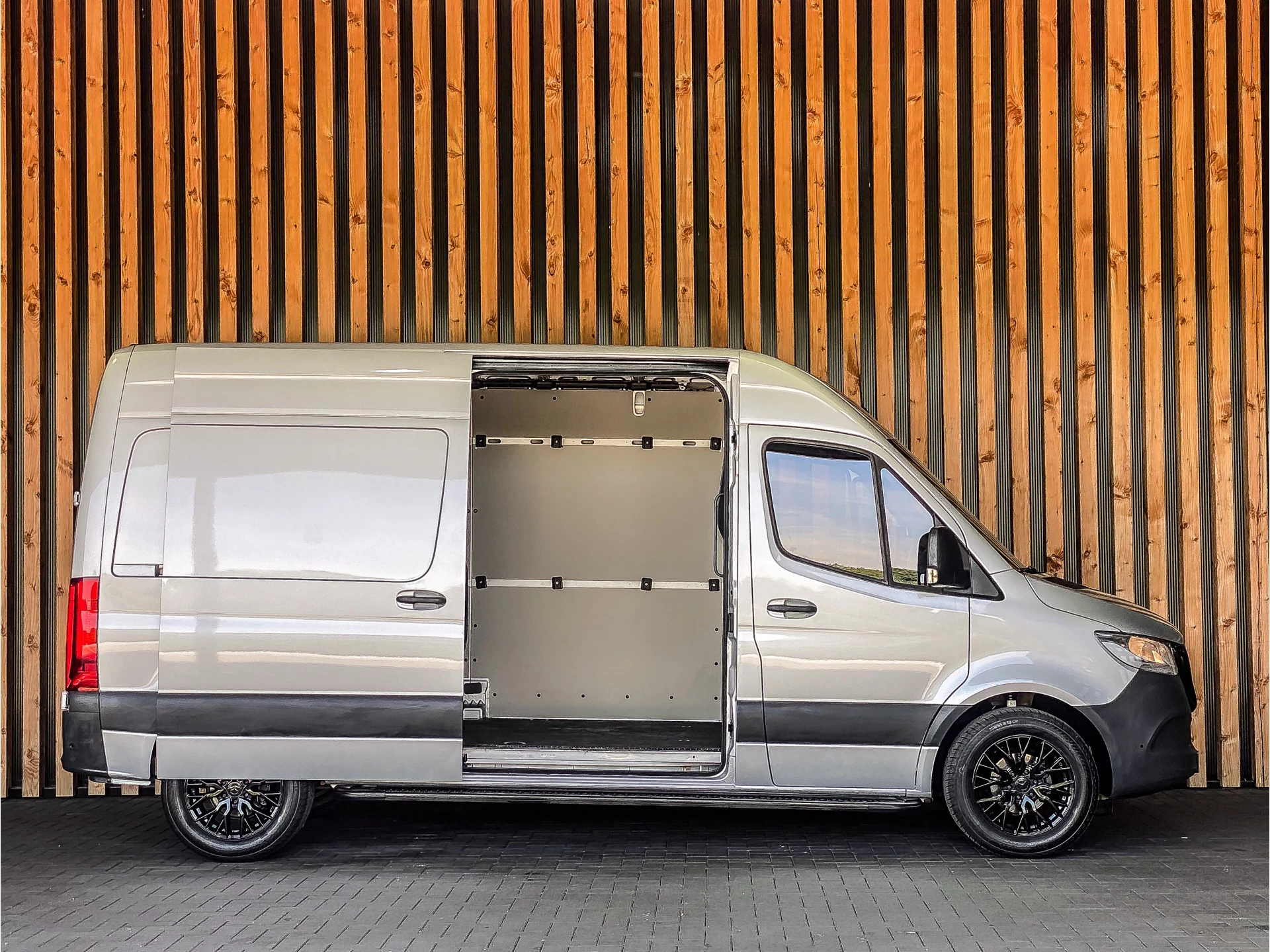Mercedes-Benz Sprinter 2022 - 1.9 CDI 150PK Automaat L2H2 Bestelwagen obrázek 4