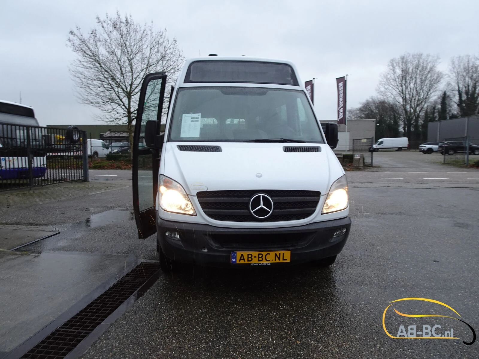 Mercedes-Benz Sprinter 2014 - Mid City - 15 SEATS EURO 5 *New Engine* Bild 11