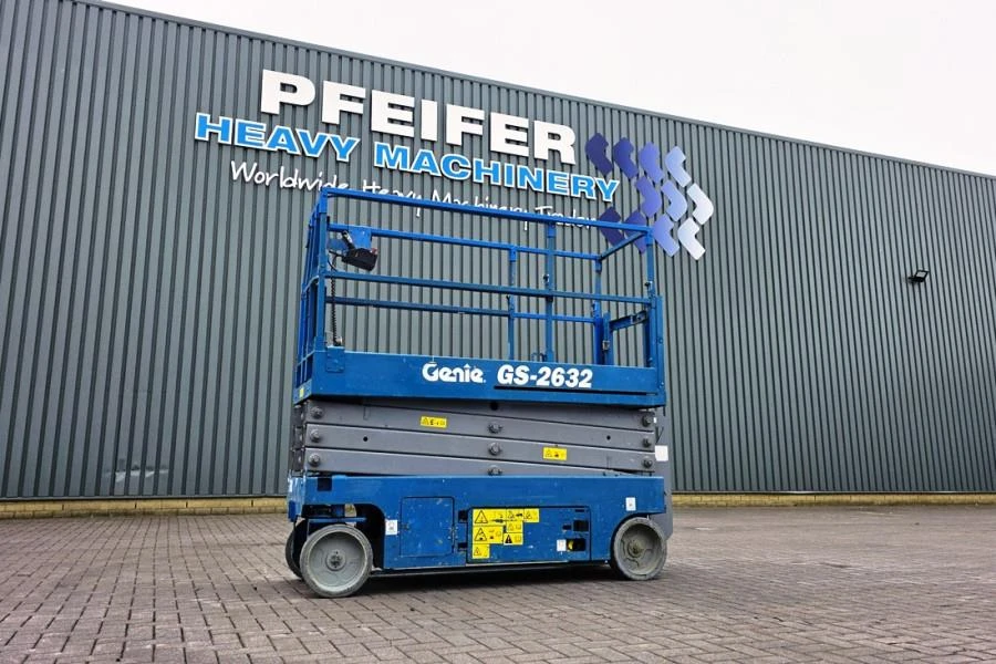 Genie 2013 - GS2632 Electric, 10m Working Height, 227kg Capacit image 1