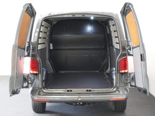 Volkswagen Transporter 2024 - 2.0 TDI L2H1 28 Highline Automaat afbeelding 3 miniatuur