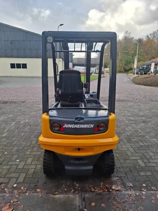 Jungheinrich N/A - EFGVAC25MP Heftruck imagen 3