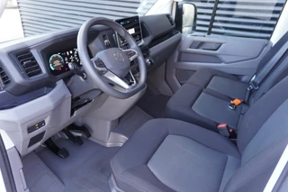 Volkswagen Crafter 2024 - 140pk Facelift L4 Dubbele cabine 7-zit Open laadbak Trekhaak Apple carplay Parkeer sensoren afbeelding 3 miniatuur