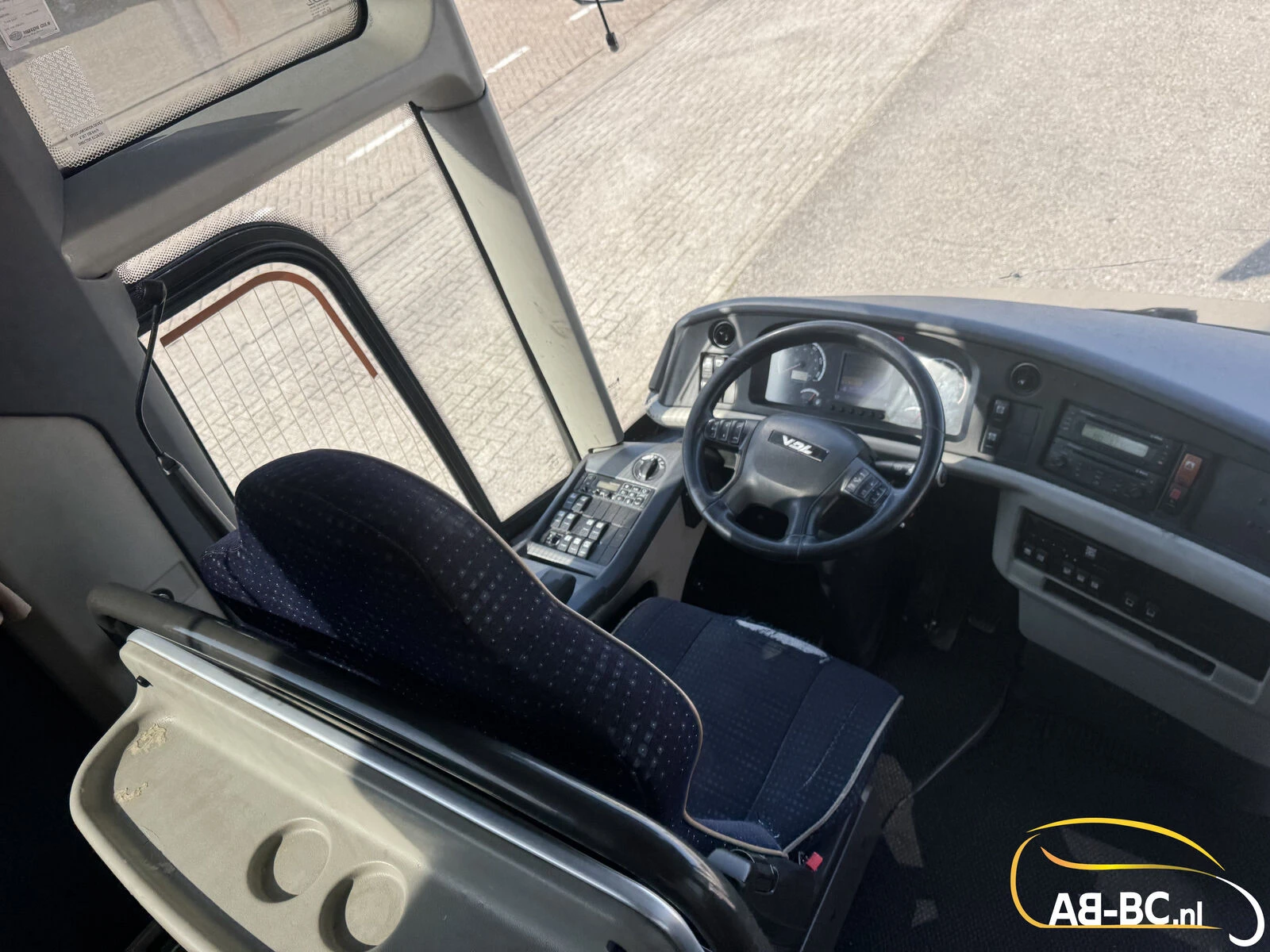 VDL Futura FHD2-129-440 54 seats EURO 6 2015 Bild 36