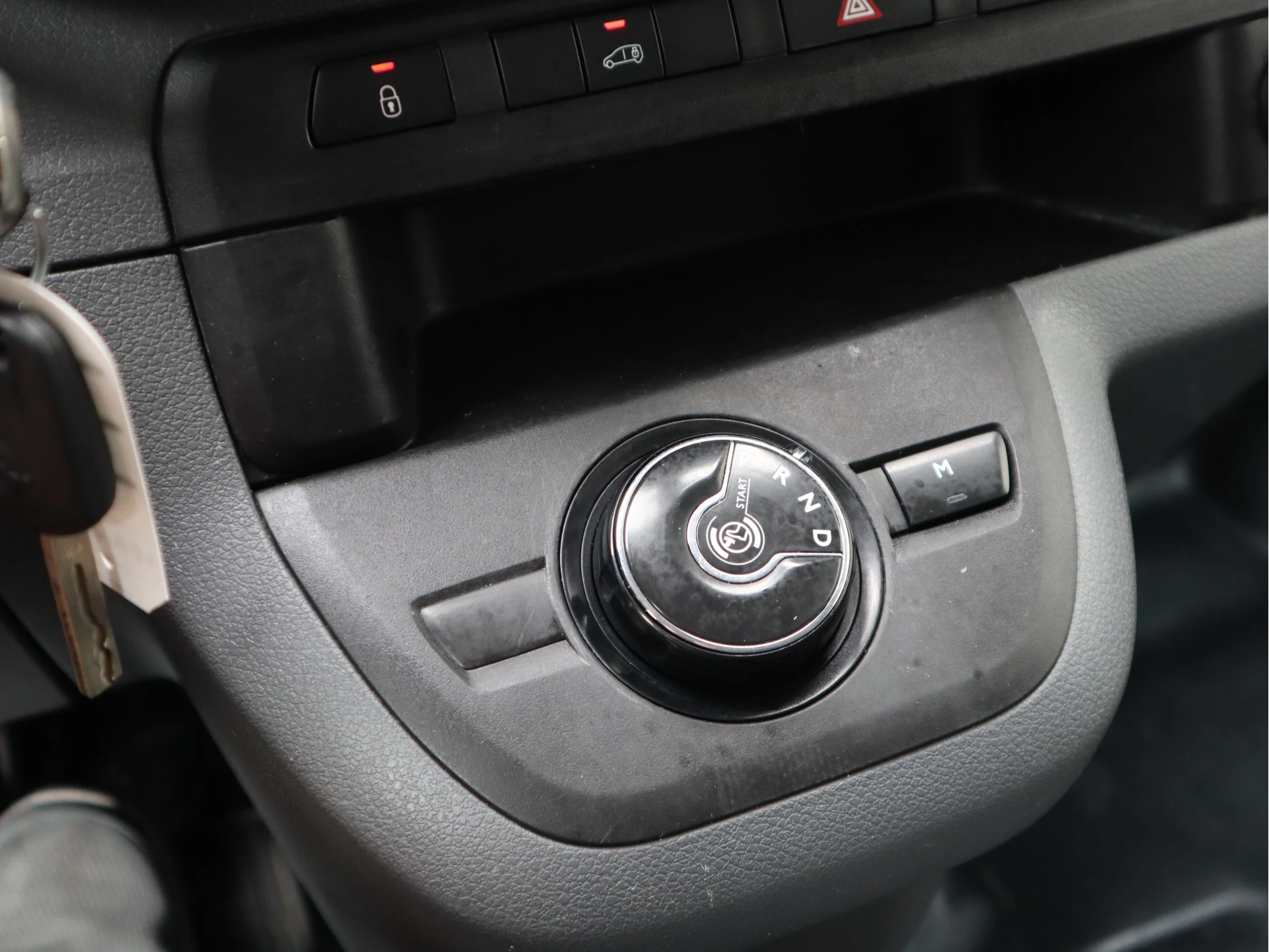 Opel Vivaro 2019 - 2.0 CDTI 123pk Euro 6 Automaat - L3 - Airco - Cruise - Trekhaak obrázek 4