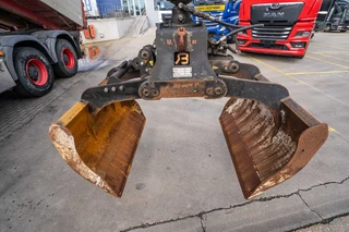 MAN TGS 2016 - 26.400 BB 6x6 + HIAB Z-PRO 191 imagem 8