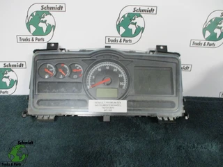 Renault - PREMIUM 7421573670 INSTRUMENTENPANEEL EEV zu verkaufen