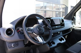 Mercedes-Benz Sprinter 2024 - 317CDI L2H2 Select - LED - Mbux 10 - 3.5t Trekhaak - Geveerde Stoel - Betimmering - Camera - Carplay - Blind spot - Cruise - Rijklaar image 14
