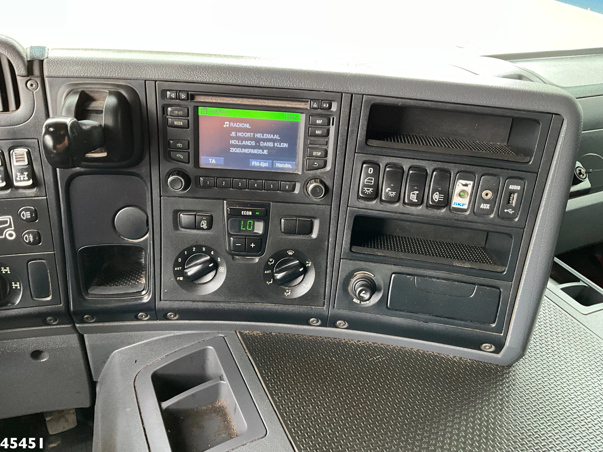 Scania P 2016 - 410 8x4 Euro 6 Palfinger 14 Tonmeter Z-kraan obrázek 15