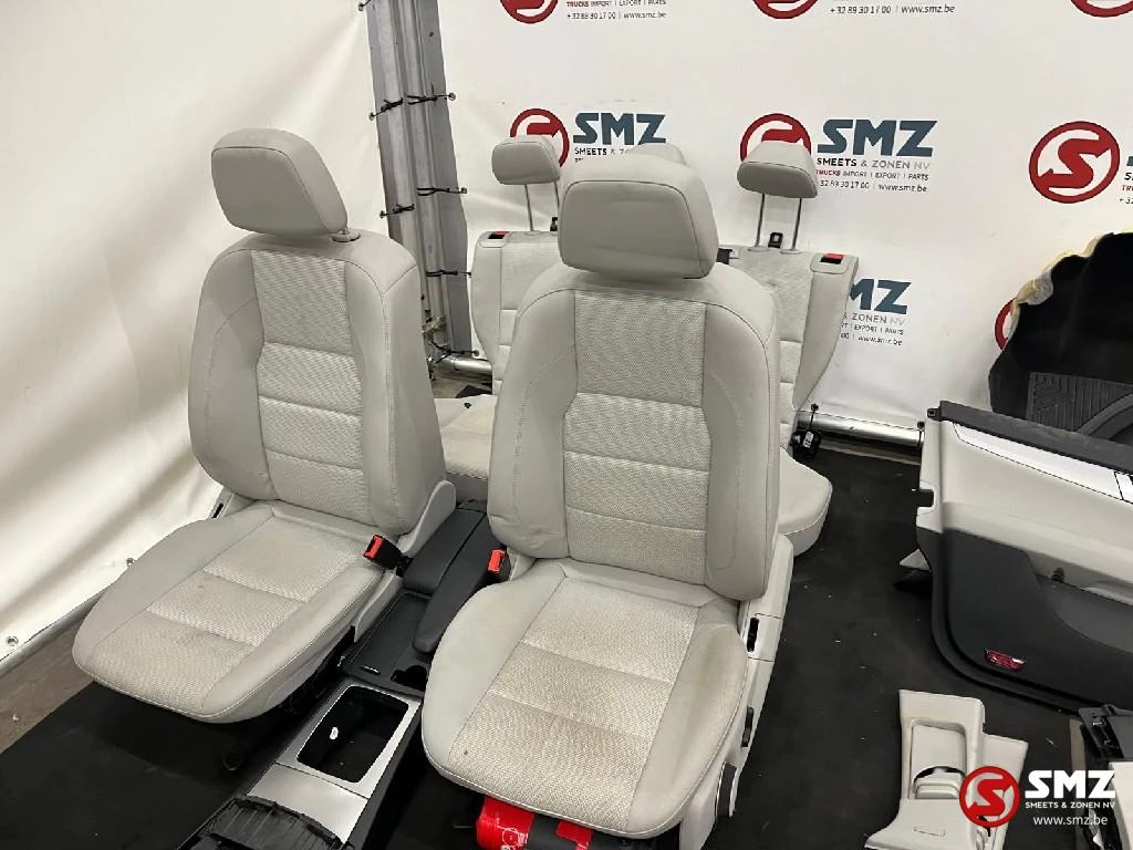 Mercedes-Benz - Occ set interieur met zetels S204FL Mercedes obrázek 4