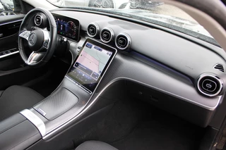 Mercedes-Benz C-Class 2022 - Estate 300e Luxury Line DISTRONIC CAMERA SFEER CARPLAY TREKHAAK immagine 12