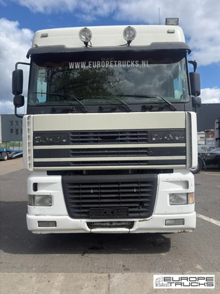 DAF XF95.430 2000 - N/A imagen 8
