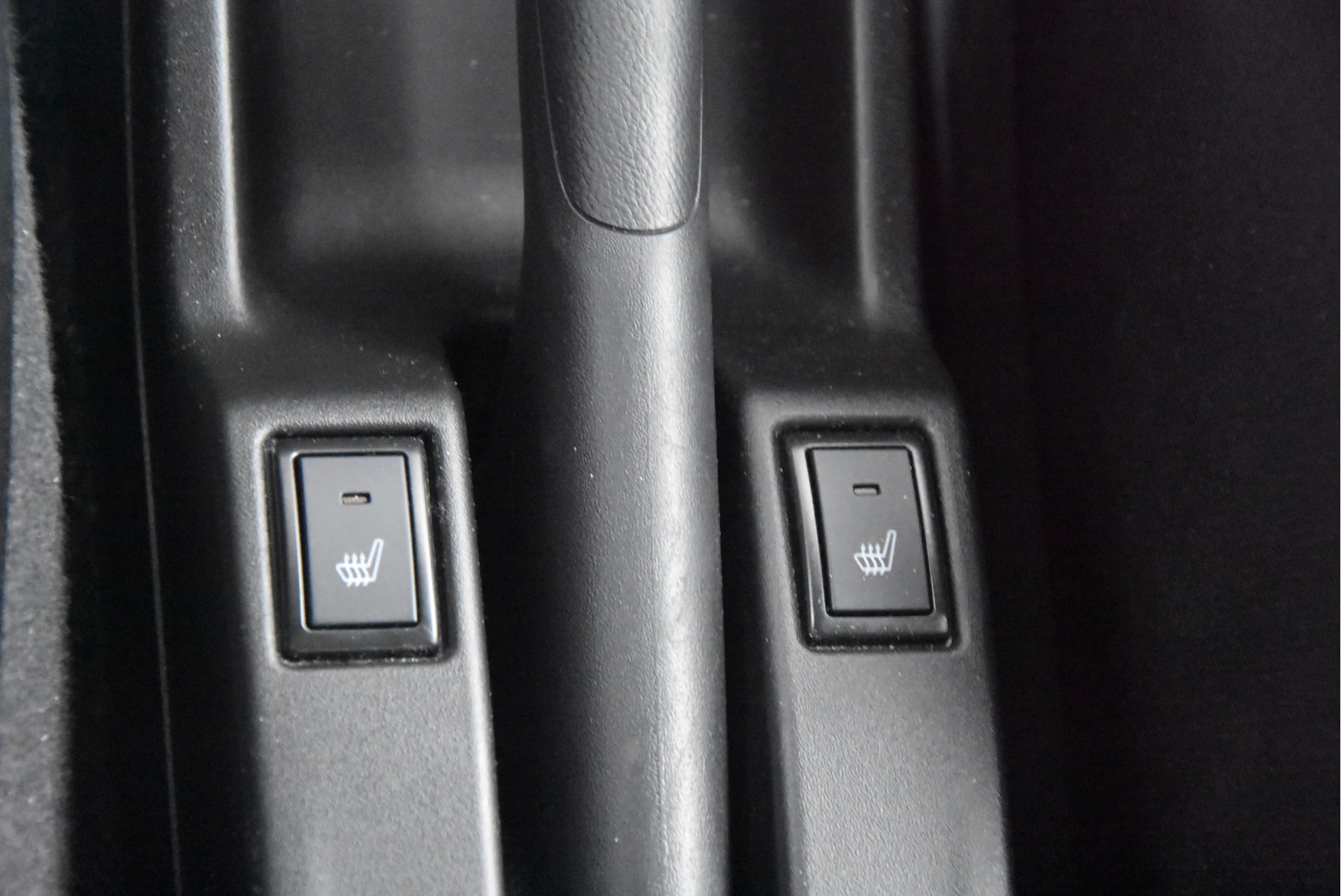 Suzuki Swift 2024 - 1.2 Select Smart Hybrid obrázek 15