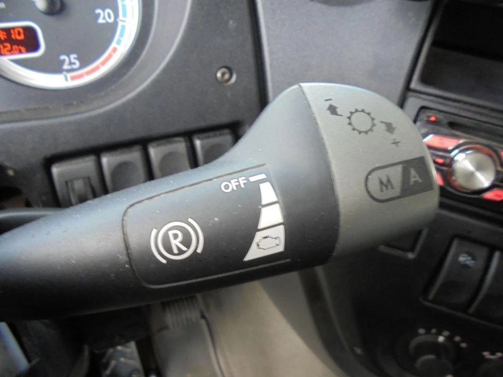 DAF XF 105.460 2013 Bild 15