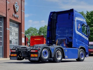 Volvo FH 2019 - 13.500 Globetrotter XL 6x2 - Custom interior - I parkcool - 3.00 WB imagen 7