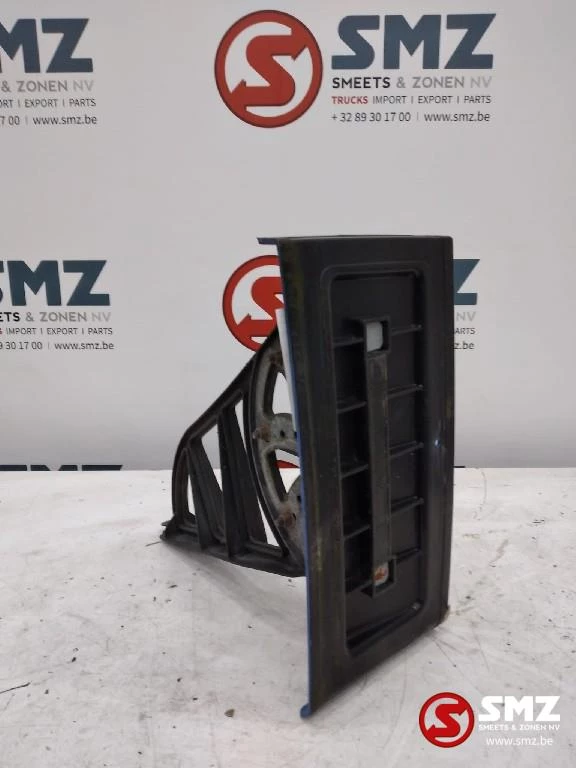 Iveco 2007 - Occ set steunen cabinespoilers Iveco image 7