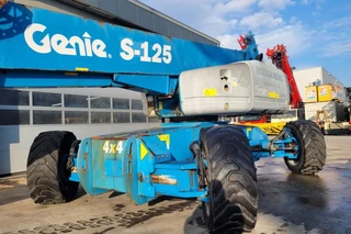 Genie 2012 - S125 As-Is, Diesel, 4x4x4 Drive, 40.1m Working Hei image 2 miniature