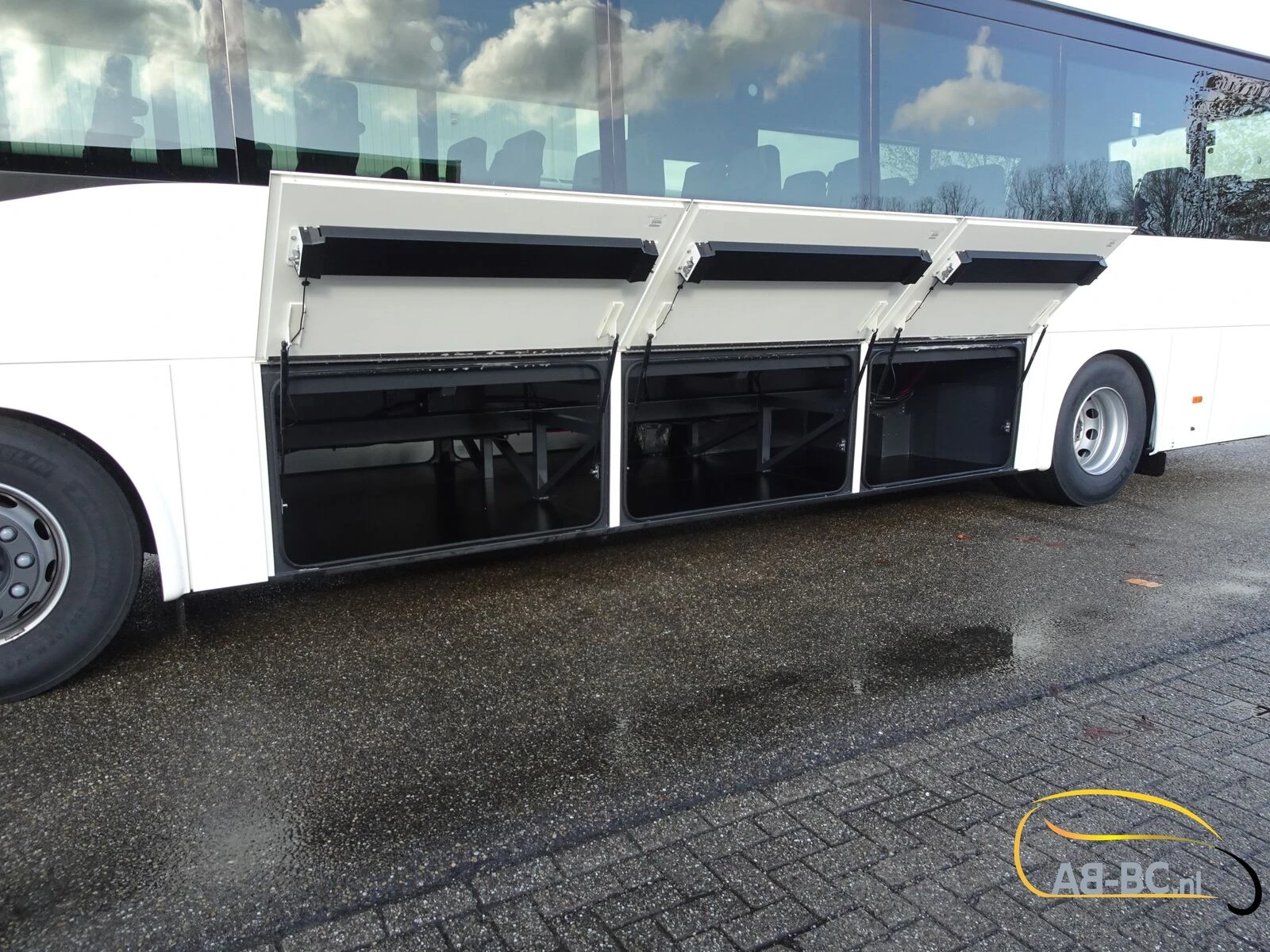 Iveco NEW Crossway 12.10 MTR, 55 Seats, LUXURY INTERIOR 2026 Bild 28