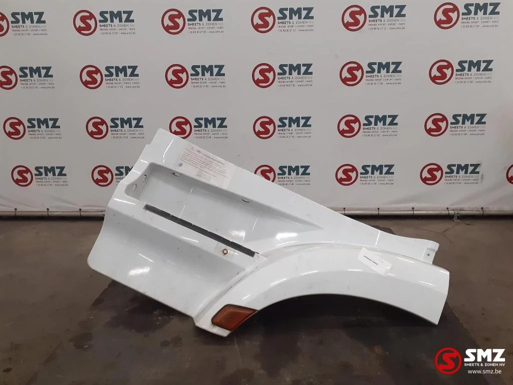Mercedes-Benz 2014 - Occ opstapbak links Mercedes afbeelding 1