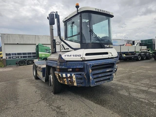 Terberg RT283 /TERMINAL TRACTOR 4X4/ TURNING CHAIR. /AUTOMATIC GEAR /21822 HOURS 2015 te koop