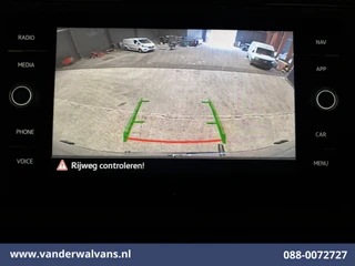 Volkswagen Crafter 2022 - 2.0 TDI 141pk L3H3 L2H2 Euro6 Airco | Camera | Android Auto | Adaptieve Cruisecontrol afbeelding 2 miniatuur