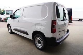 Citroën Berlingo 2024 - BlueHDi 100PK Club S&S L1 bild 7