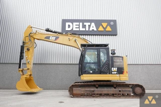 Caterpillar 2018 - 325F LCR te koop