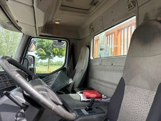 Renault Kerax 380 2014 - N/A obrazek 5